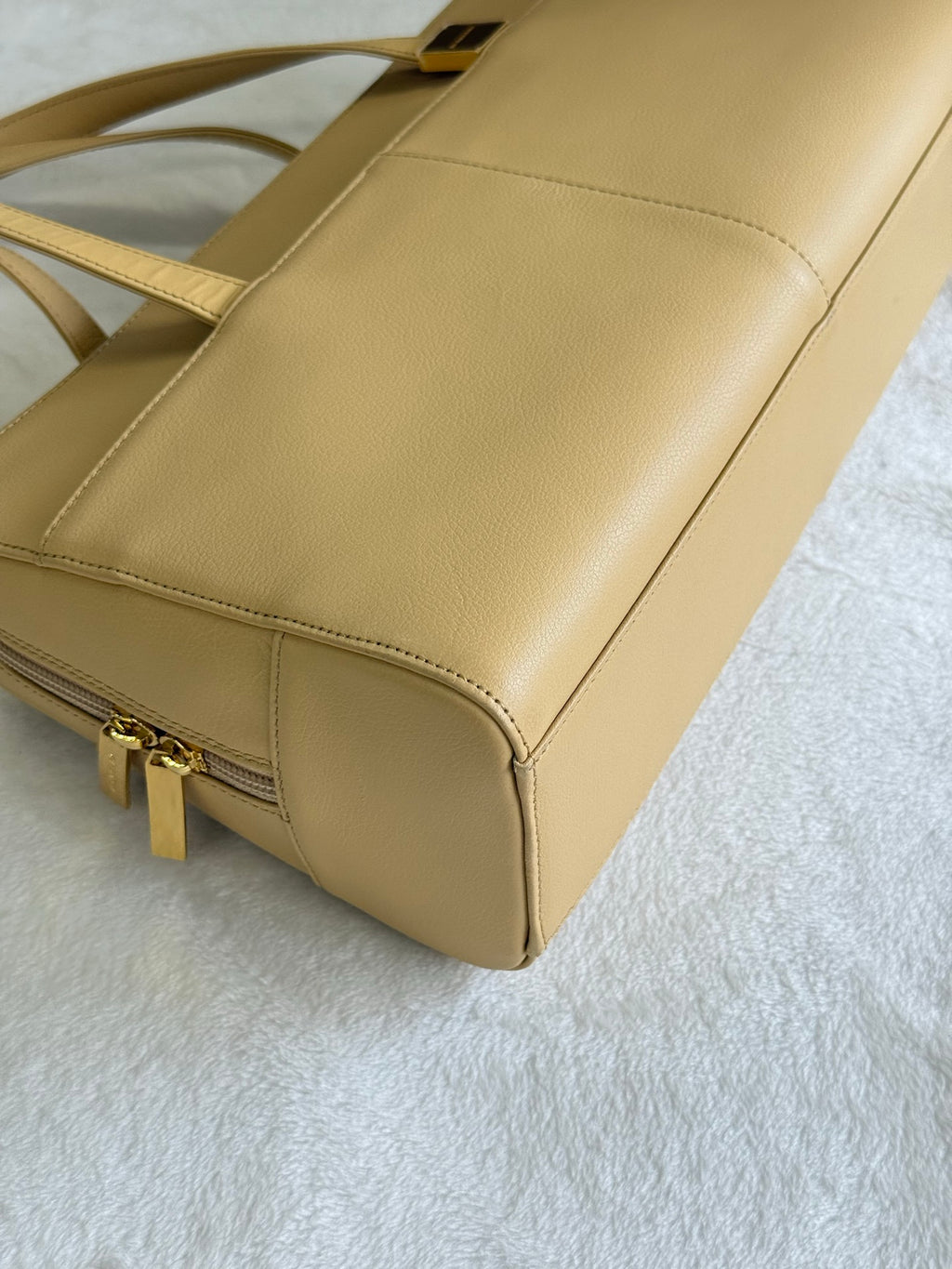 BURBERRY Genuine Shoulder Bag
