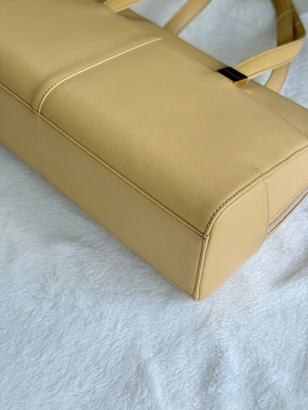 BURBERRY Genuine Shoulder Bag