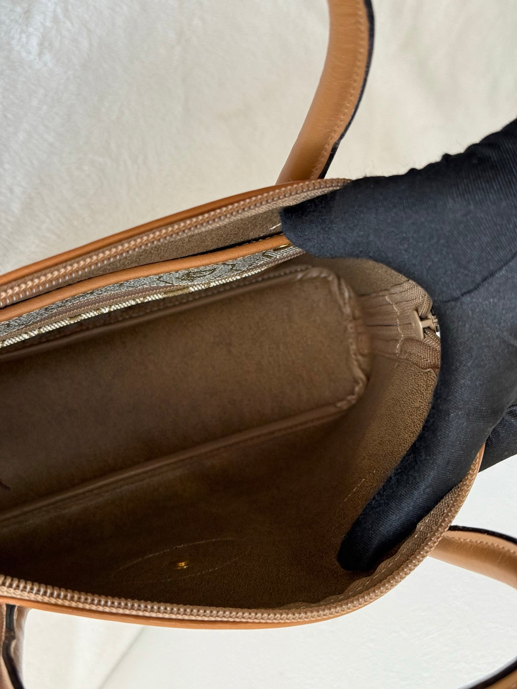 DIOR D'Oblique Pre-loved Handbag