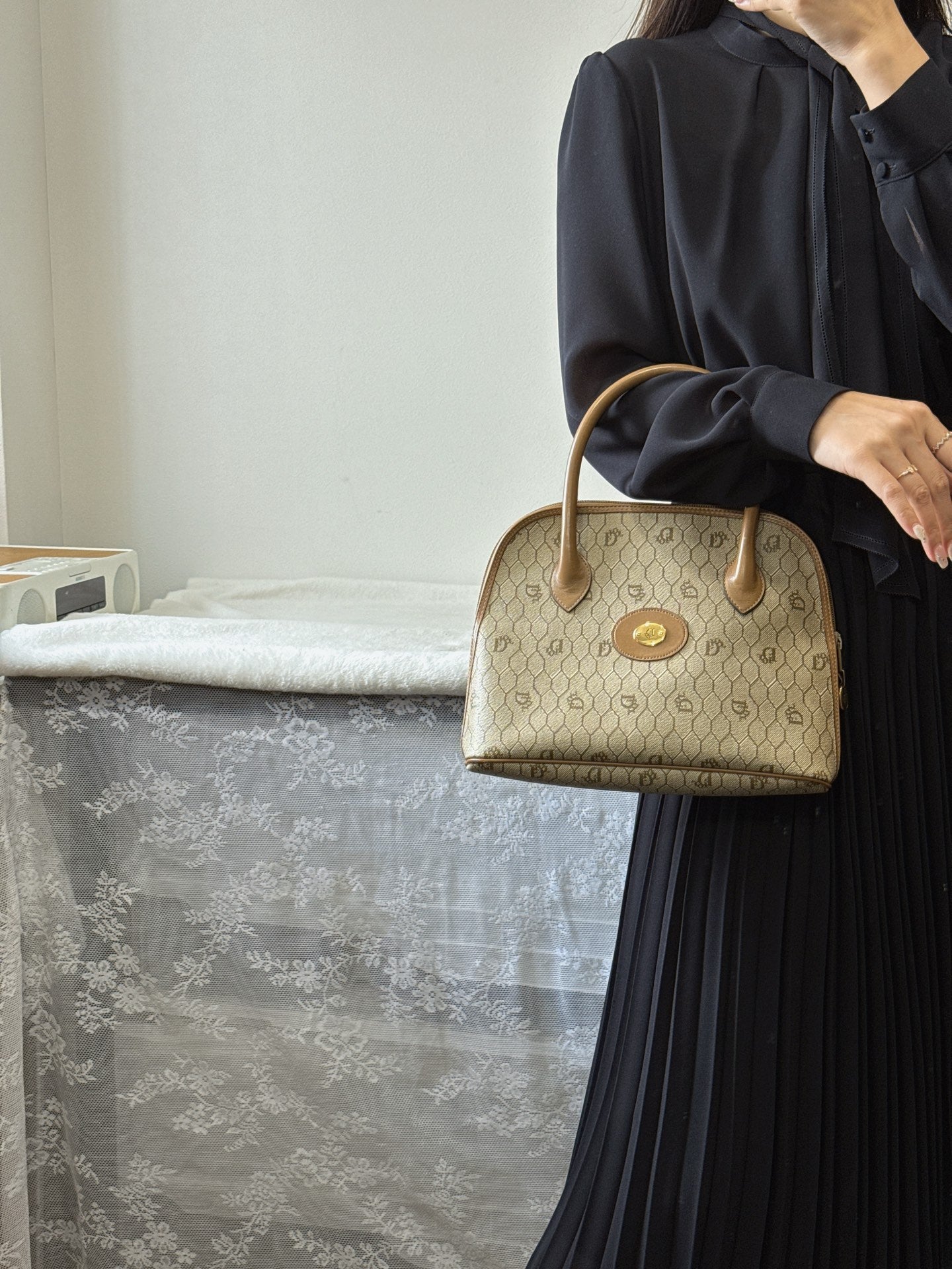 DIOR D'Oblique Pre-loved Handbag