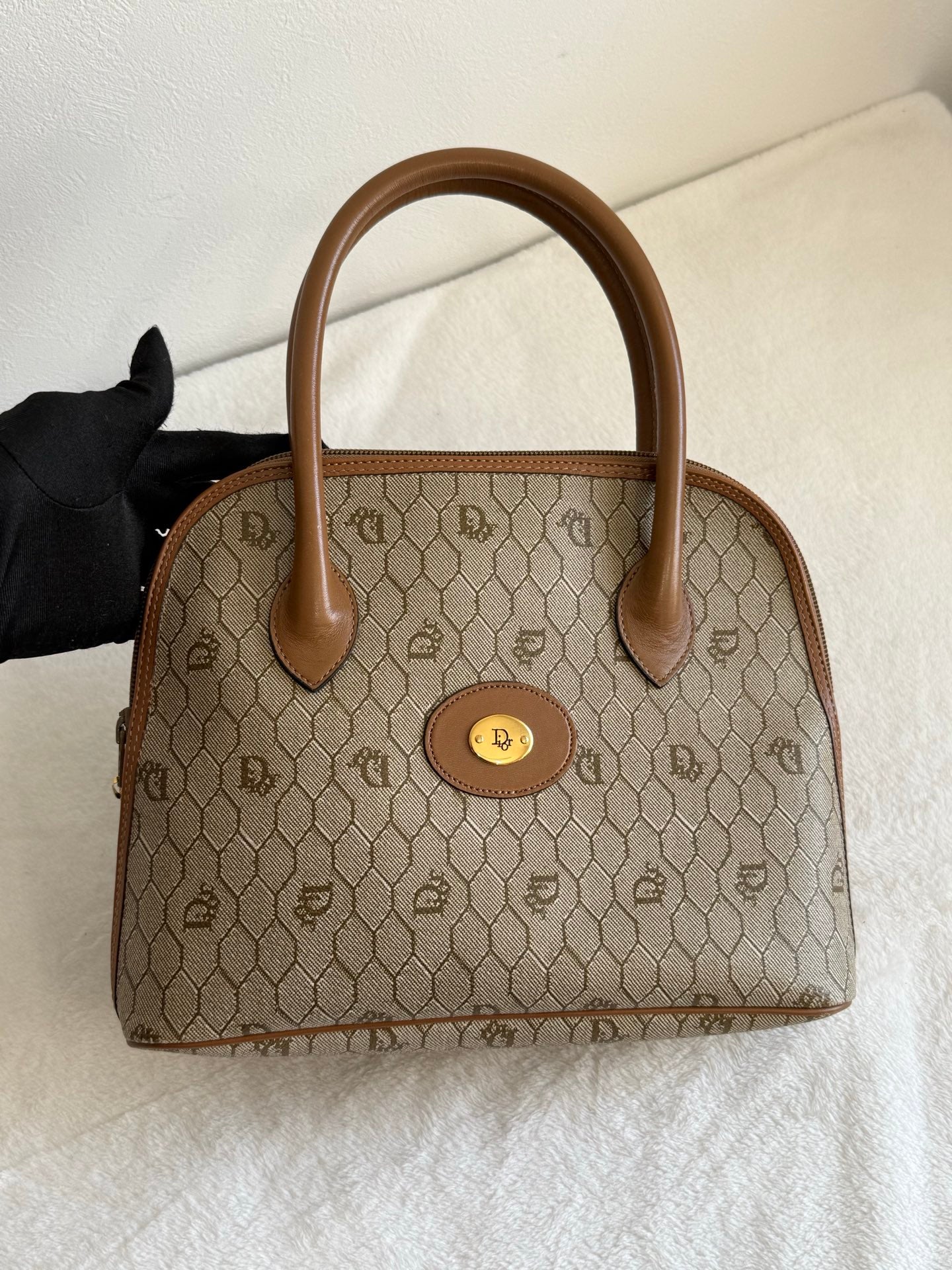 DIOR D'Oblique Pre-loved Handbag