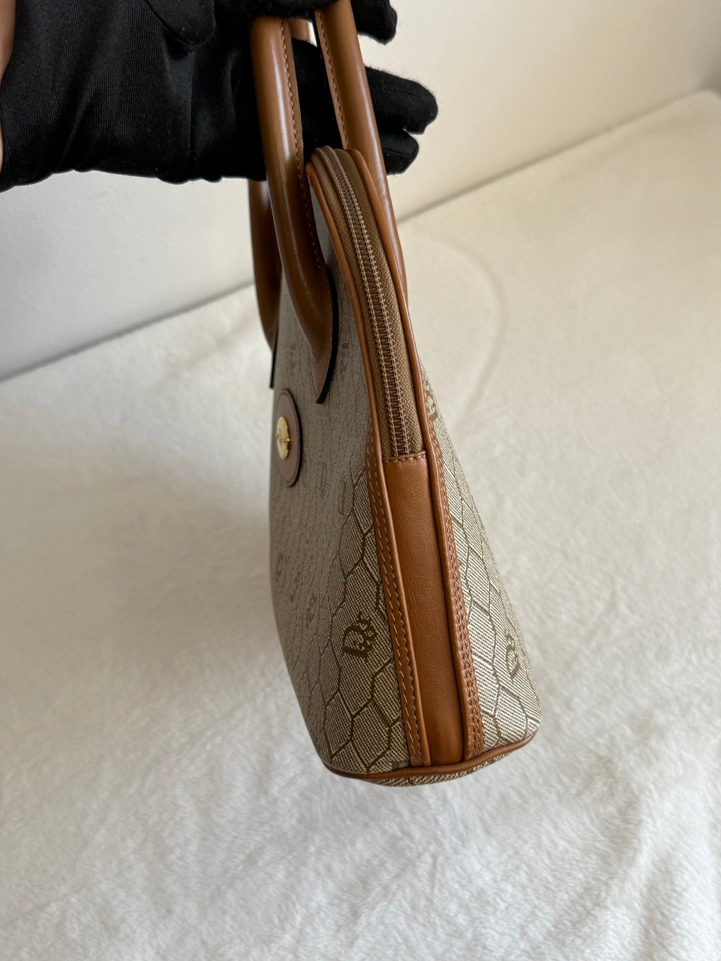 DIOR D'Oblique Pre-loved Handbag