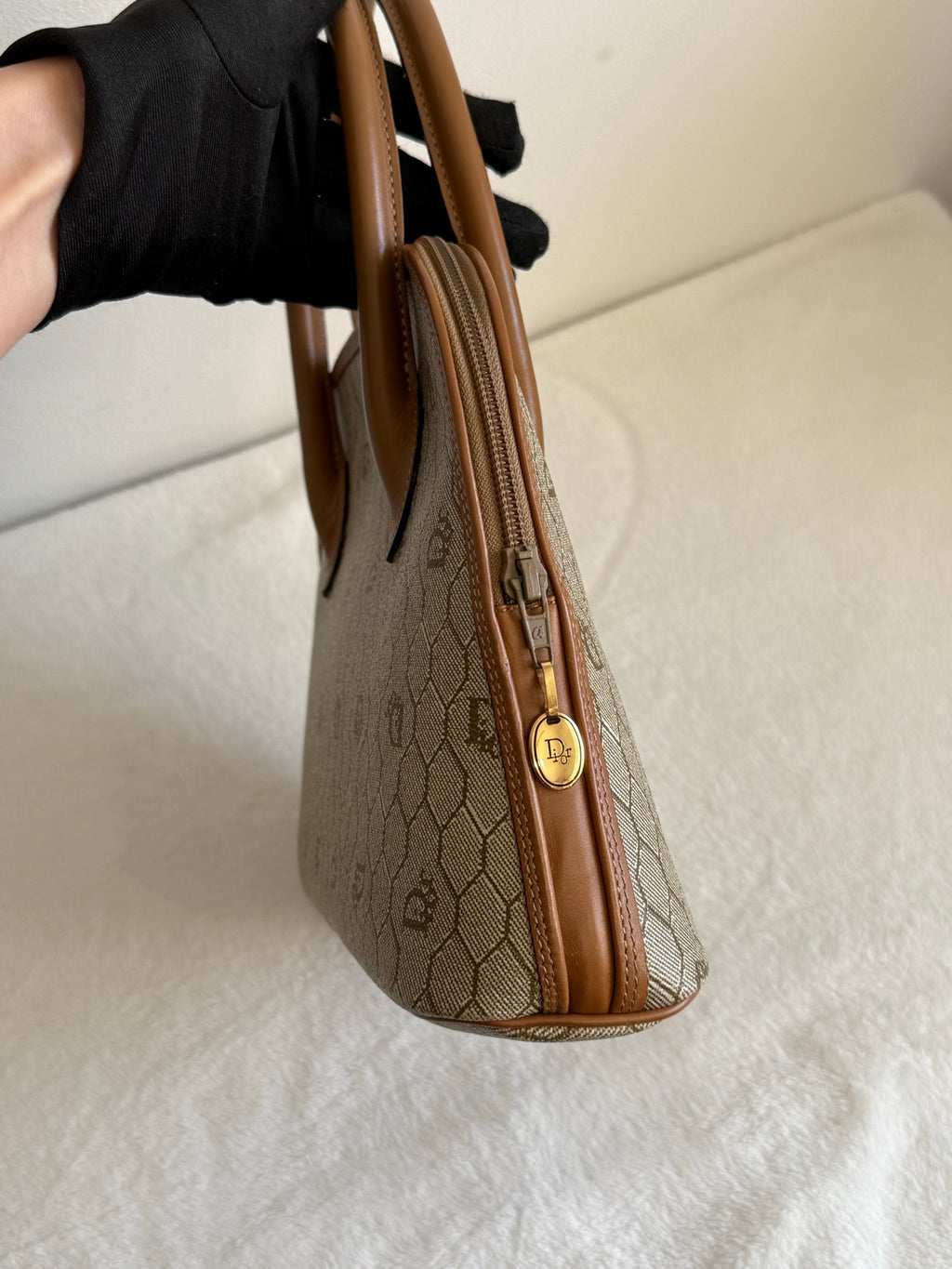DIOR D'Oblique Pre-loved Handbag