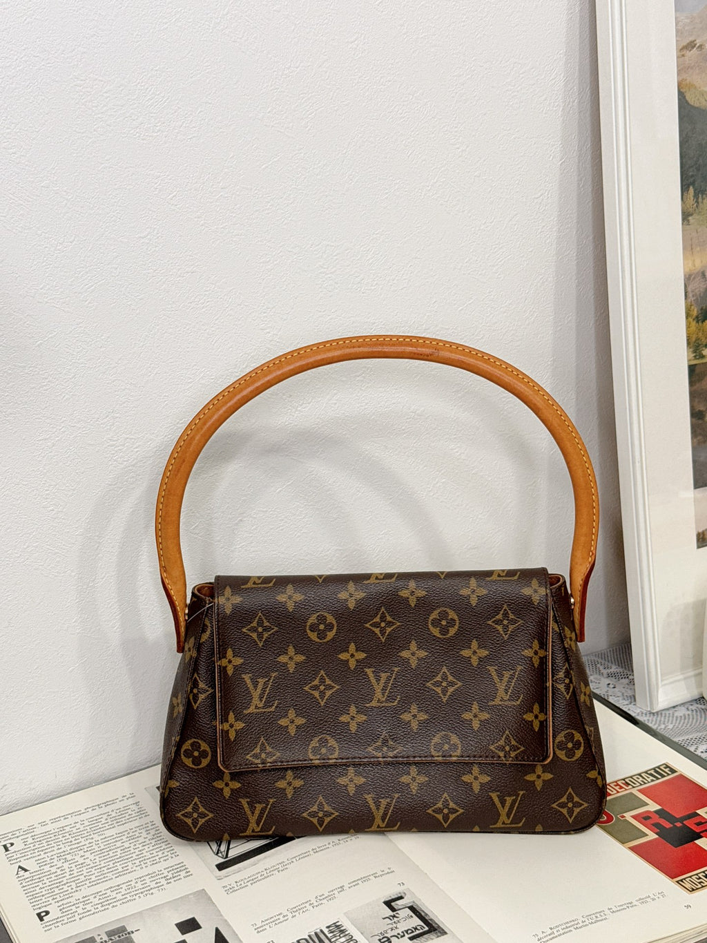 LOUIS VUITTON Looping Handbag