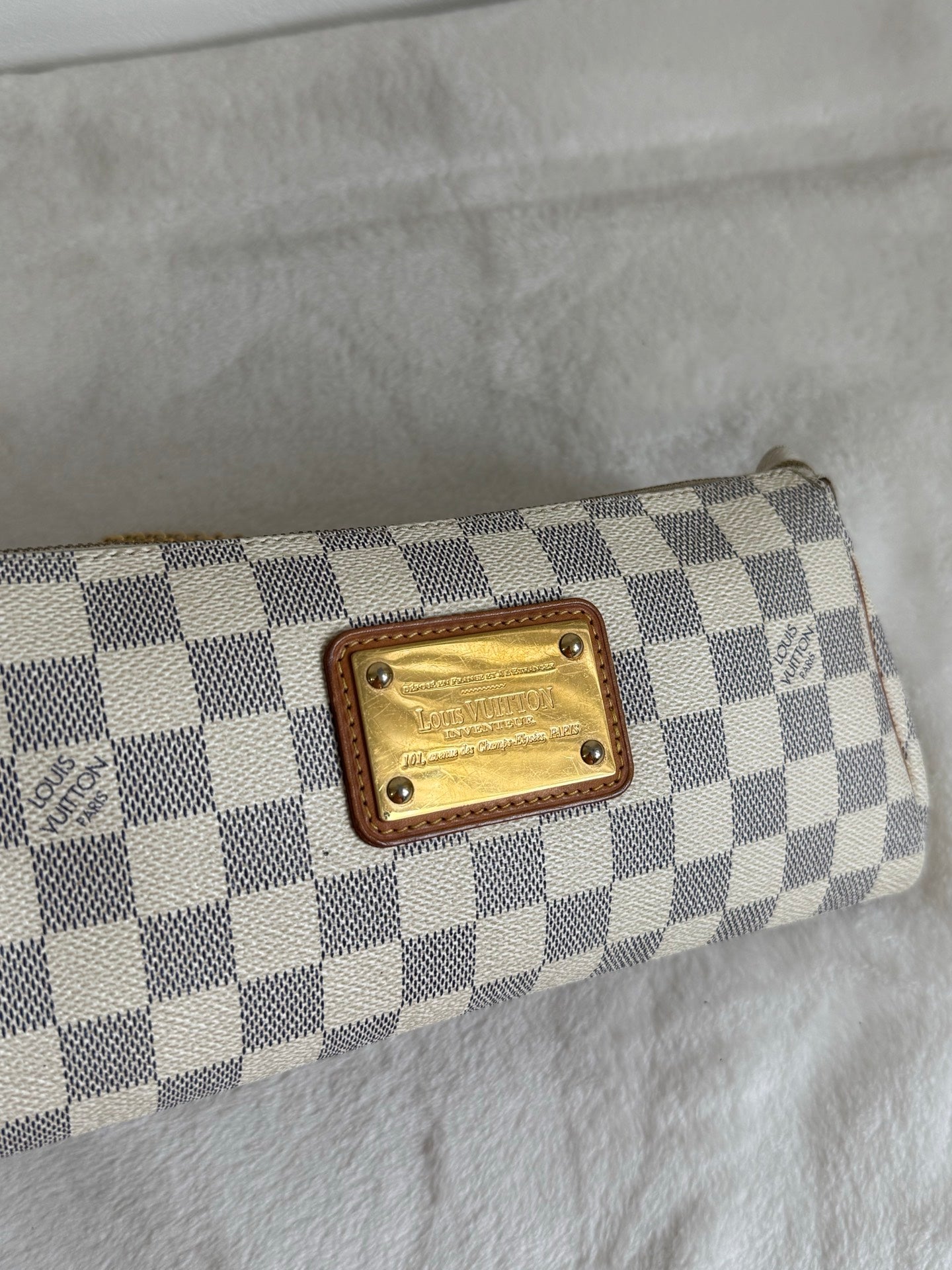 LOUIS VUITTON Damier 2-way Pre-loved Bag