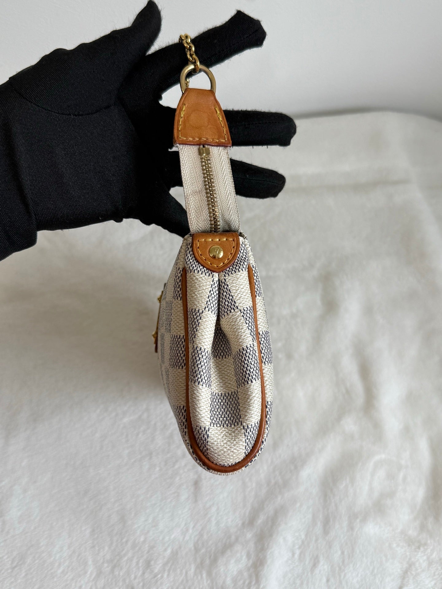 LOUIS VUITTON Damier 2-way Pre-loved Bag