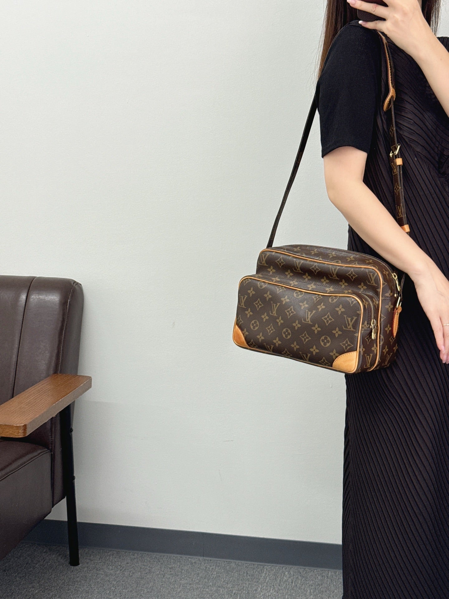 LOUIS VUITTON Monogram Nile Shoulder bag