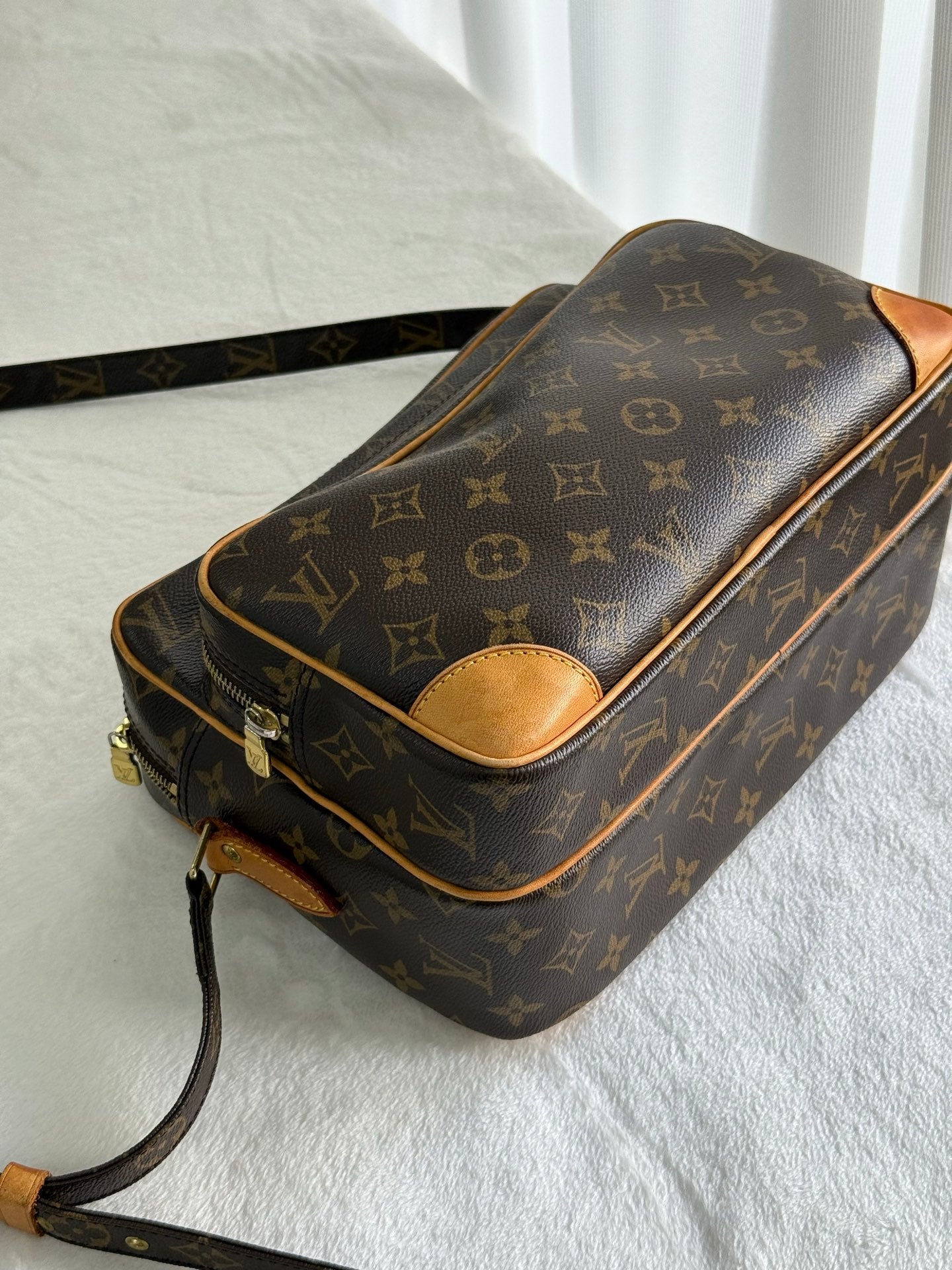 LOUIS VUITTON Monogram Nile Shoulder bag