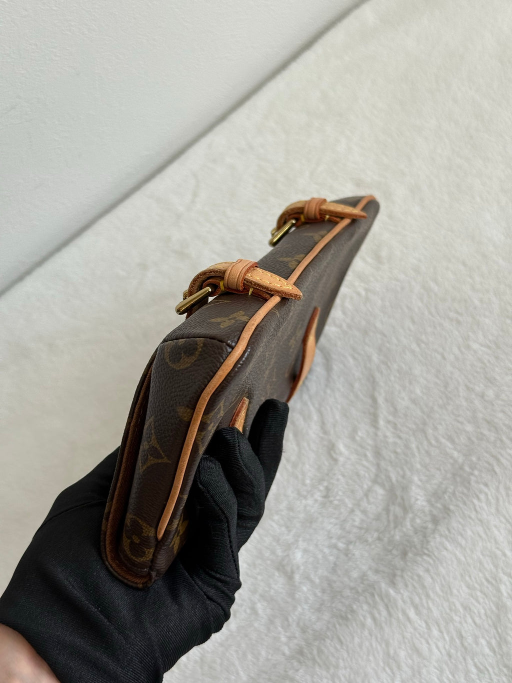 LOUIS VUITTON Monogram 2-way Handbag