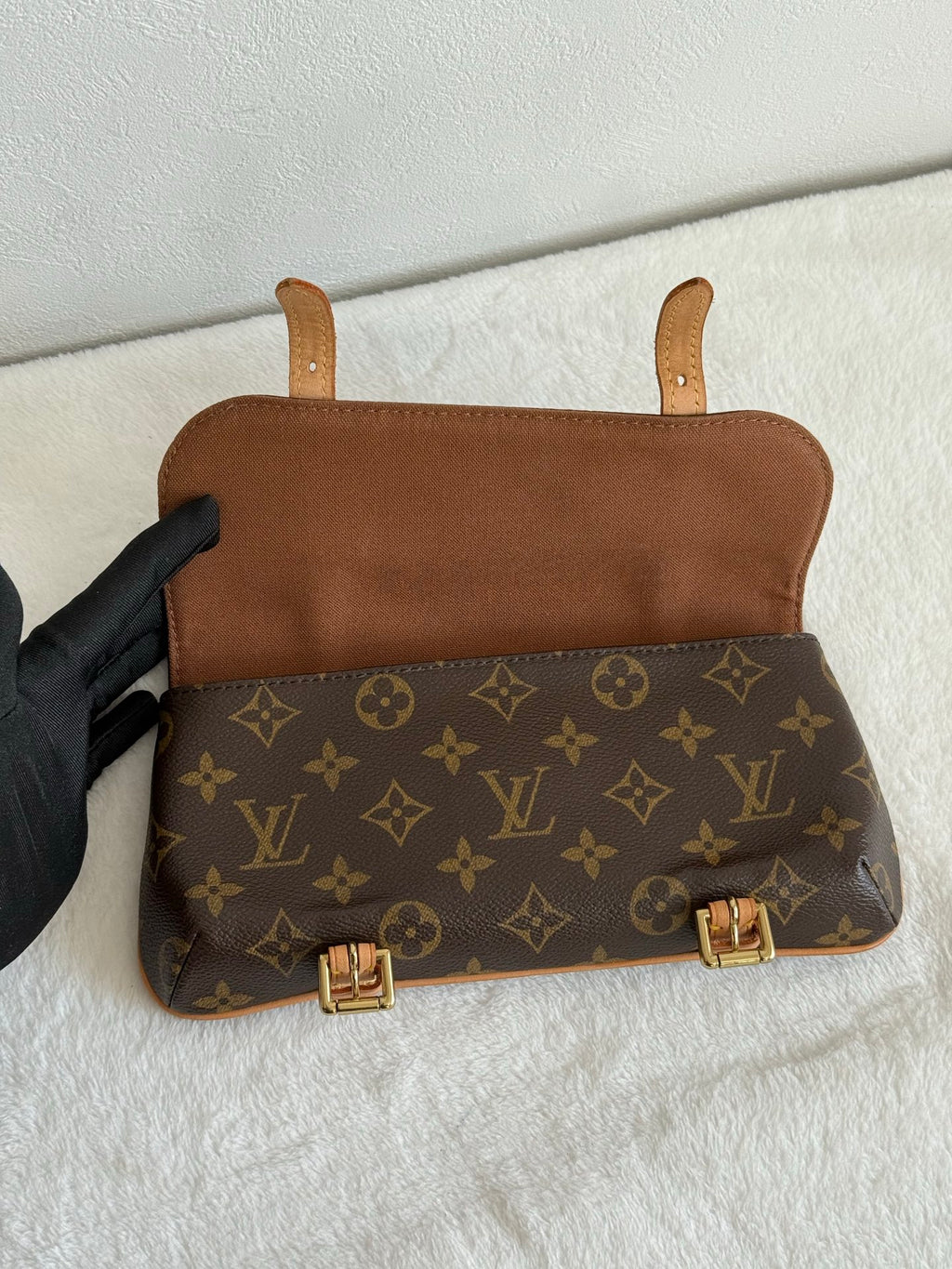 LOUIS VUITTON Monogram 2-way Handbag
