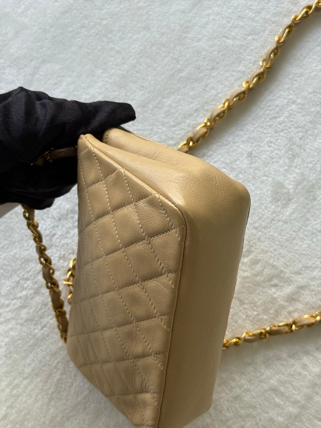 CHANEL Lambskin Chain Bag