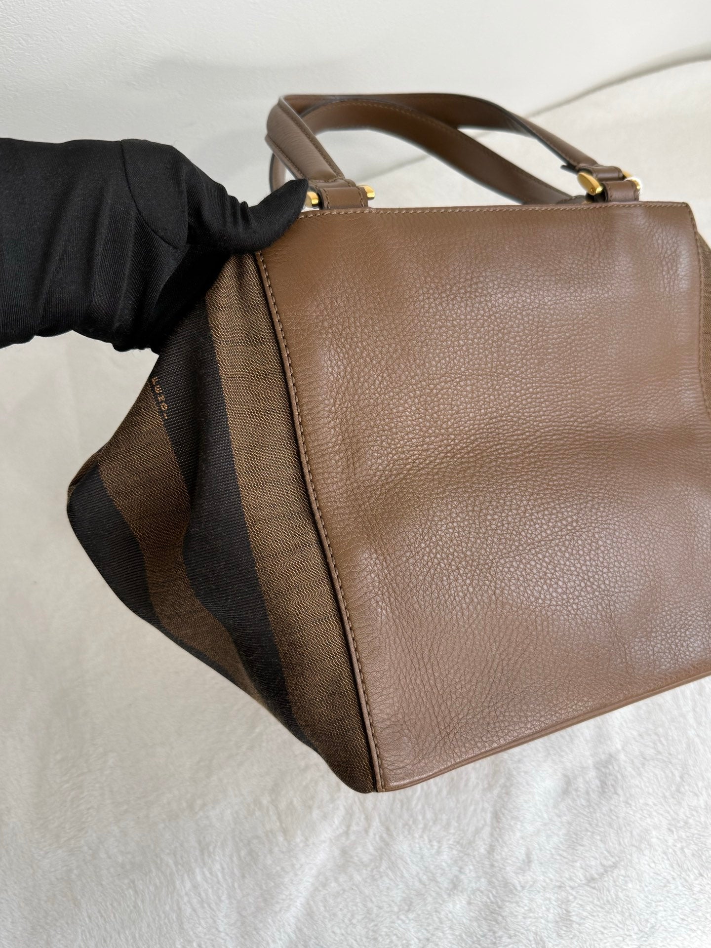 FENDI genuine Hand Bag