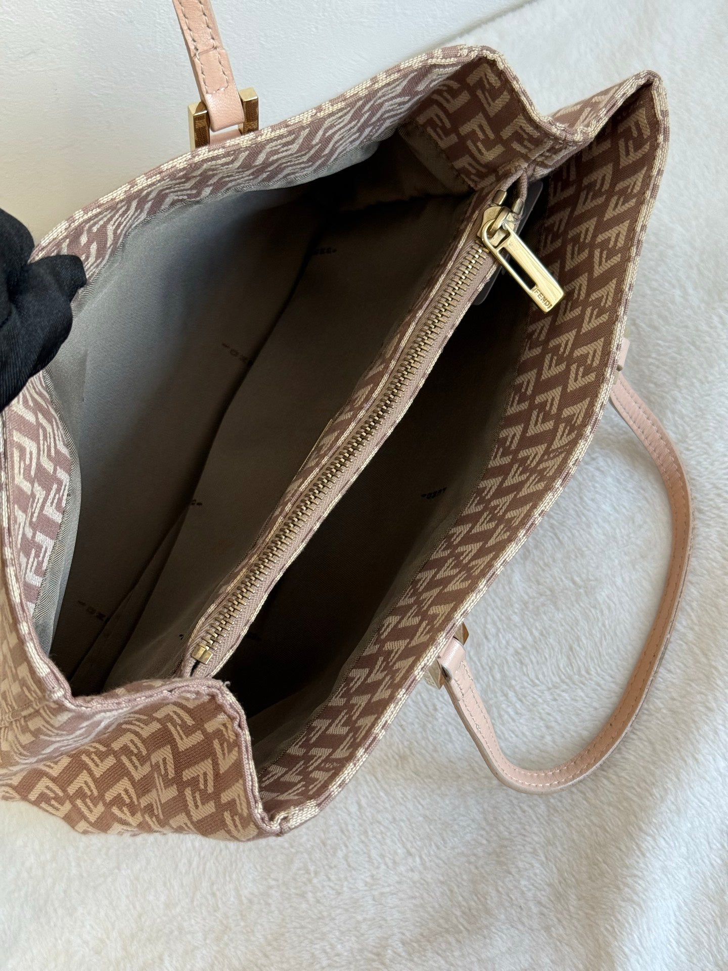 FENDI Zucchino Pink Handbag