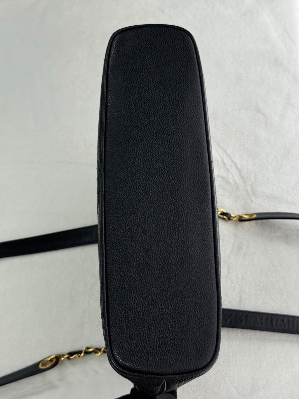 CHANEL Cavier Shoulder bag