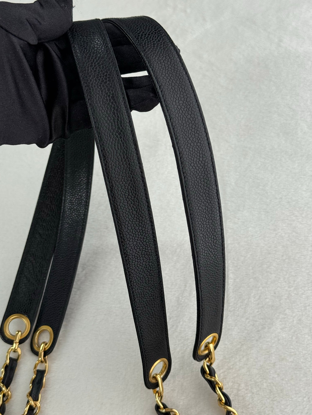 CHANEL Cavier Shoulder bag