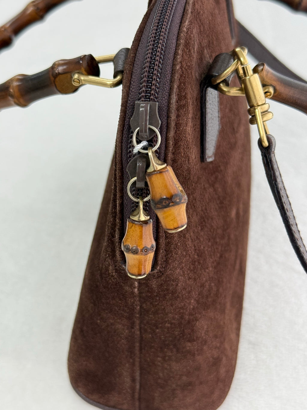 GUCCI Bamboo-handle suede shoulderbag