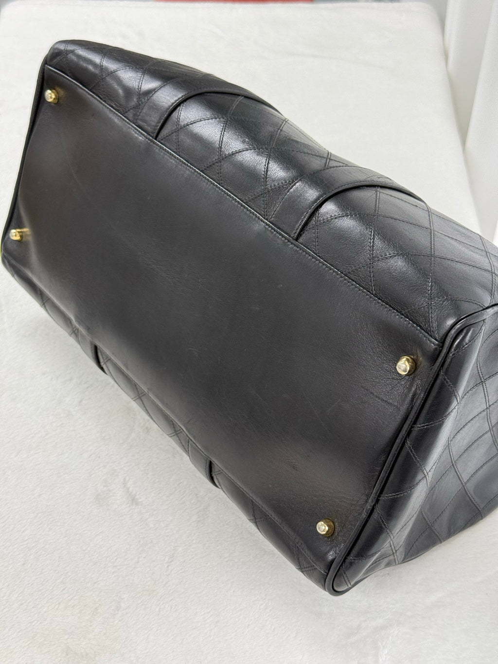 CHANEL Diamond quilted Travel bag