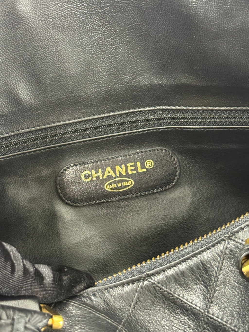 CHANEL Diamond quilted Travel bag
