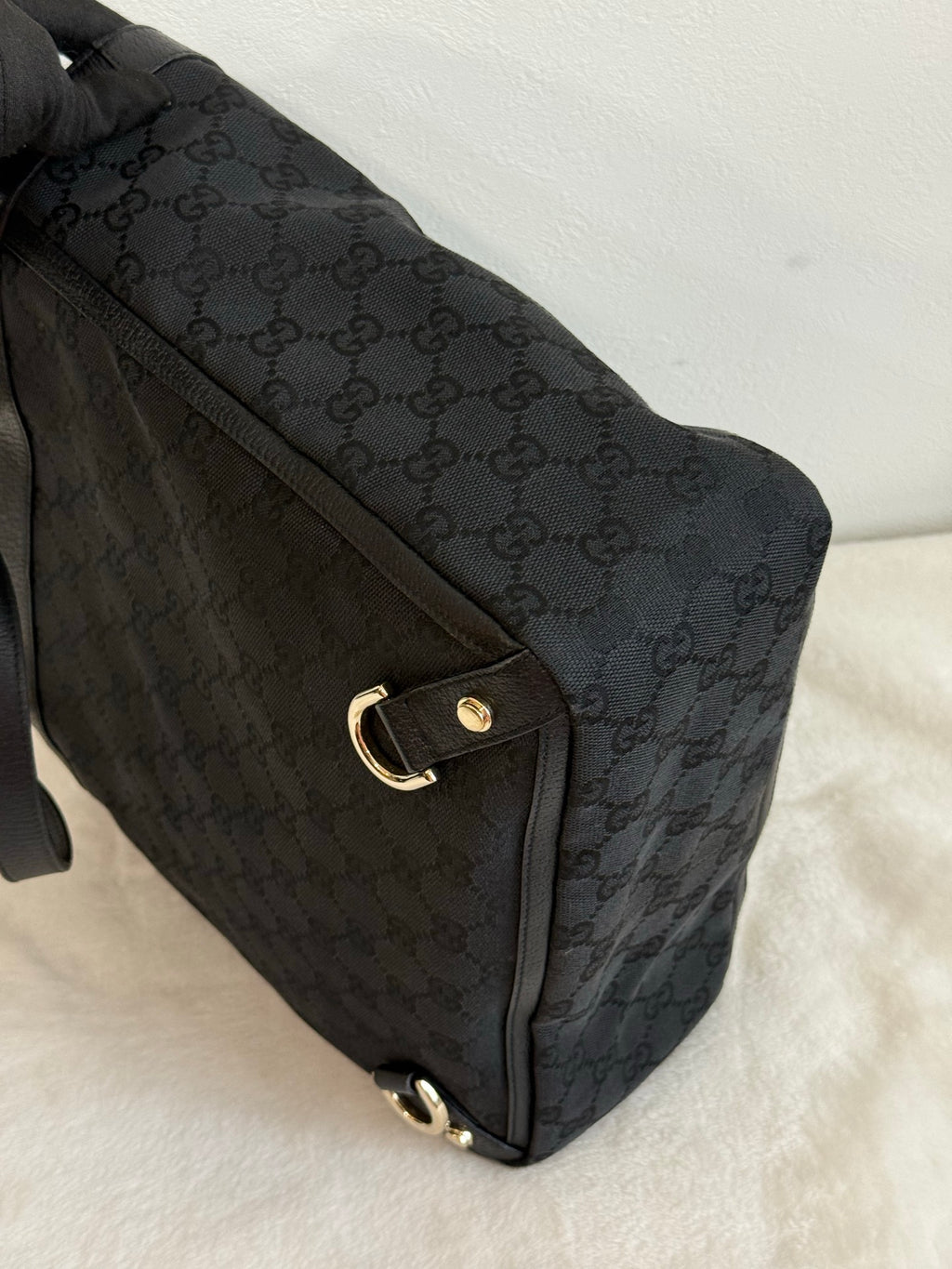 GUCCI GG Supreme Handbag