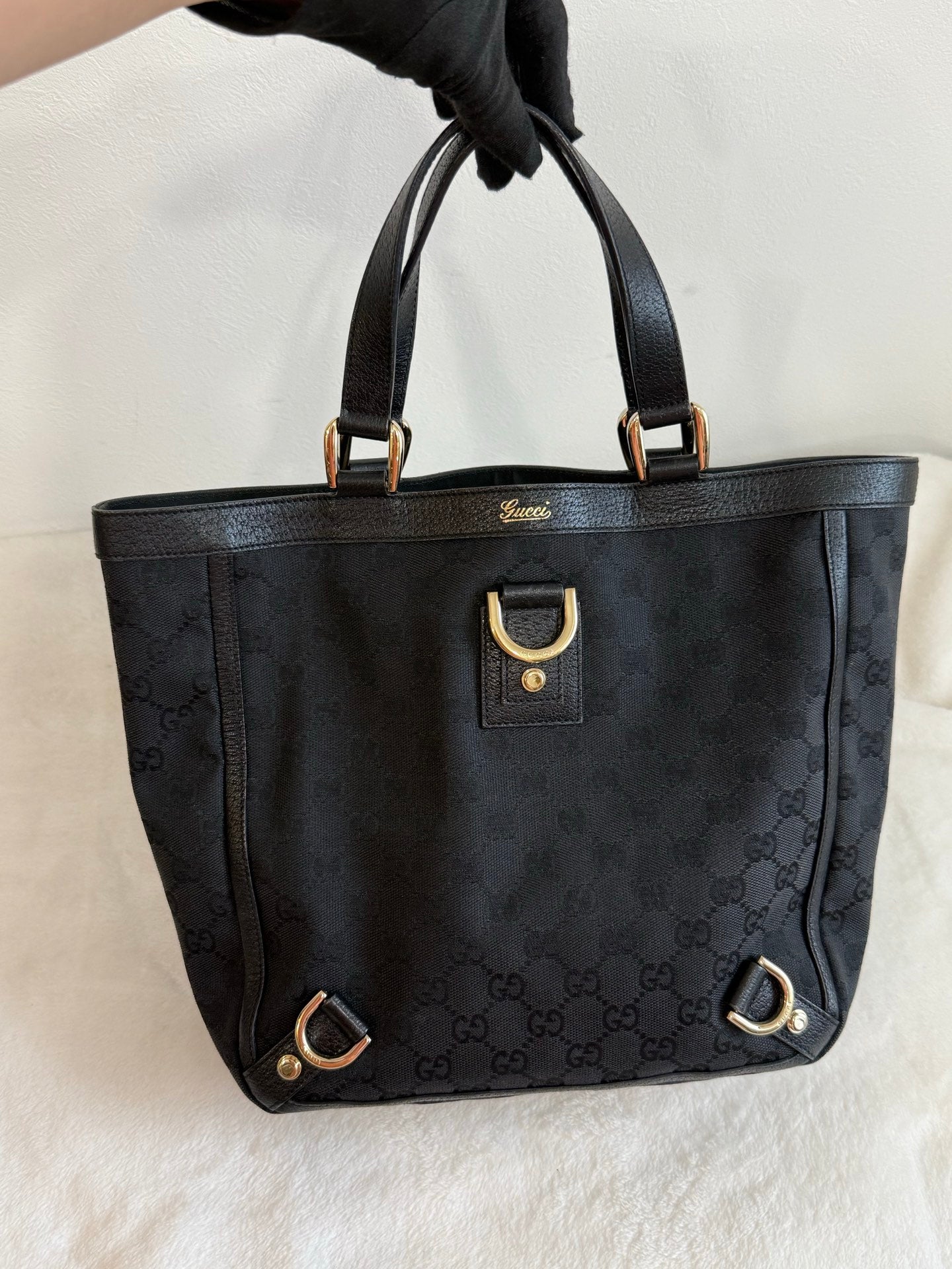 GUCCI GG Supreme Handbag