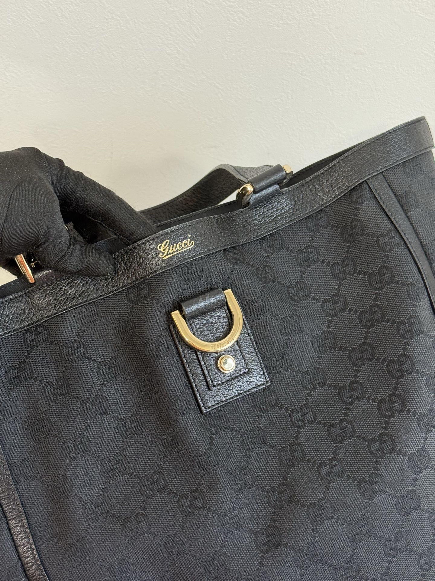 GUCCI GG Supreme Handbag