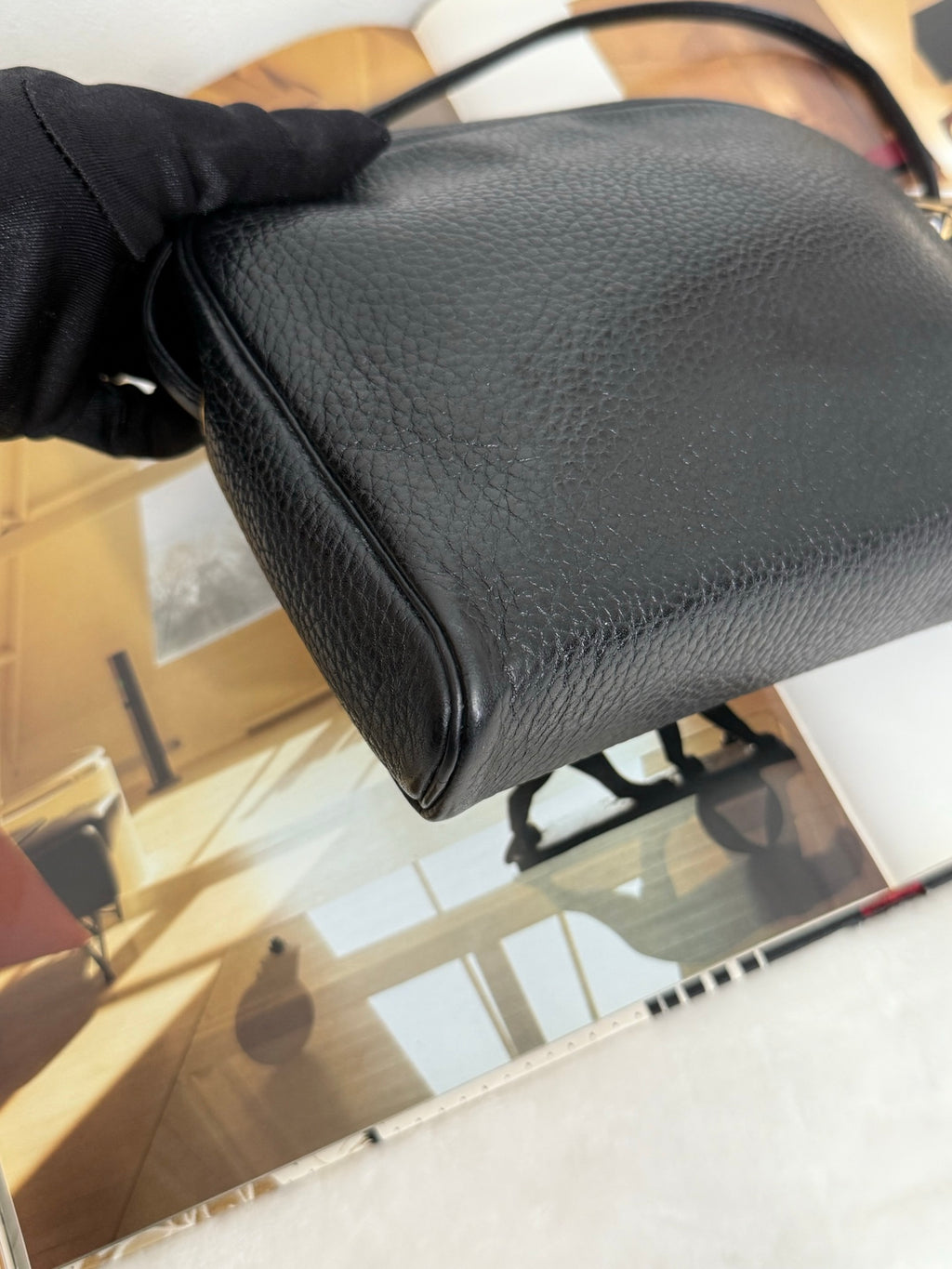 CHRISTIAN DIOR Cavier handbag