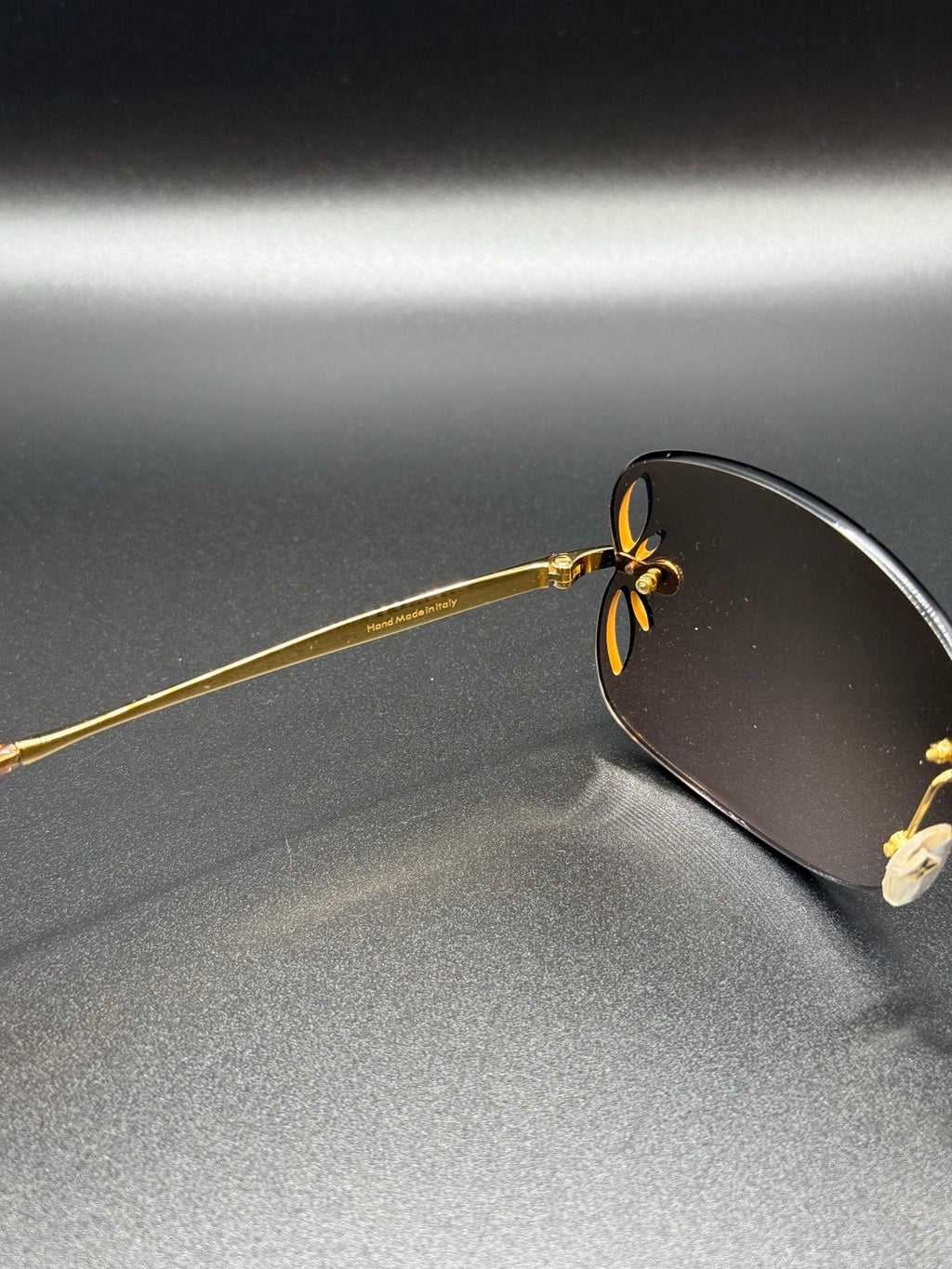 LOUIS VUITTON Sunglasses