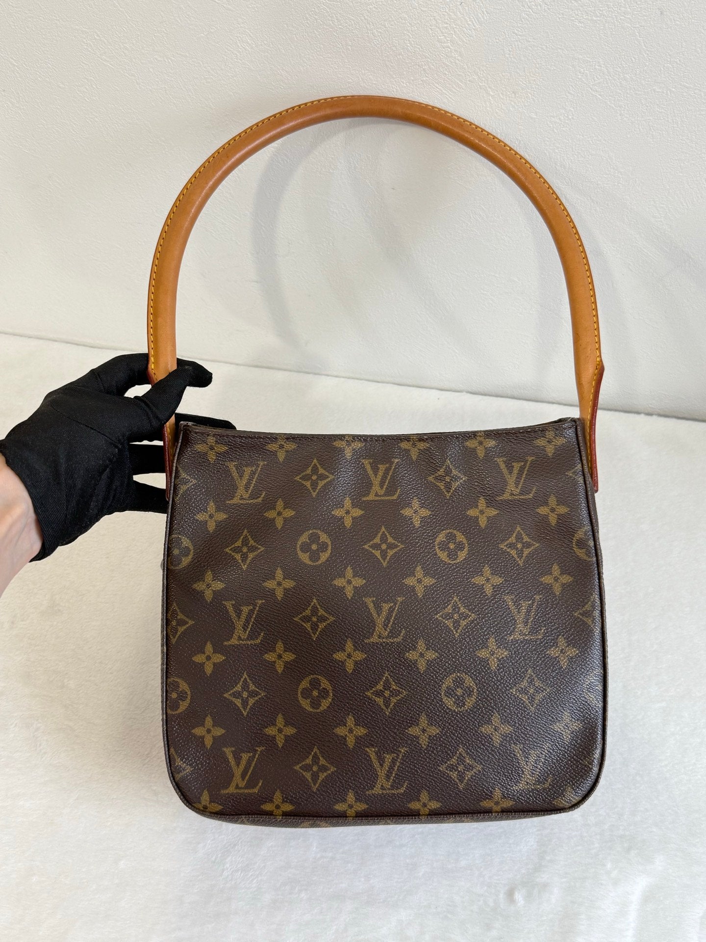 LOUIS VUITTON Monogram Looping  Medium Handbag