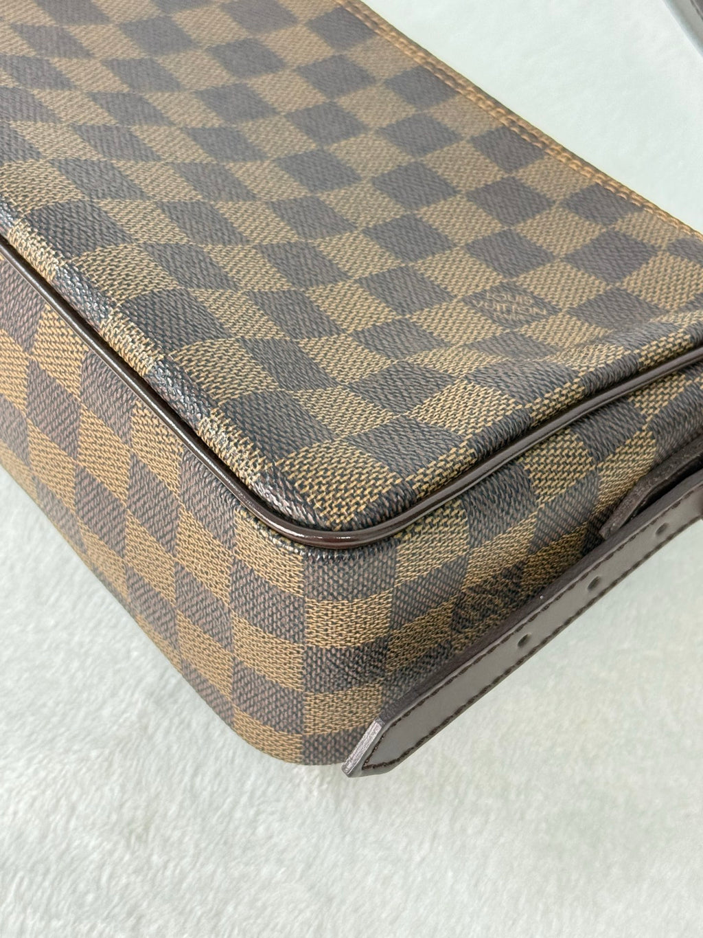 LOUIS VUITTON Damier Shoulder bag (Ebene  Ravello)