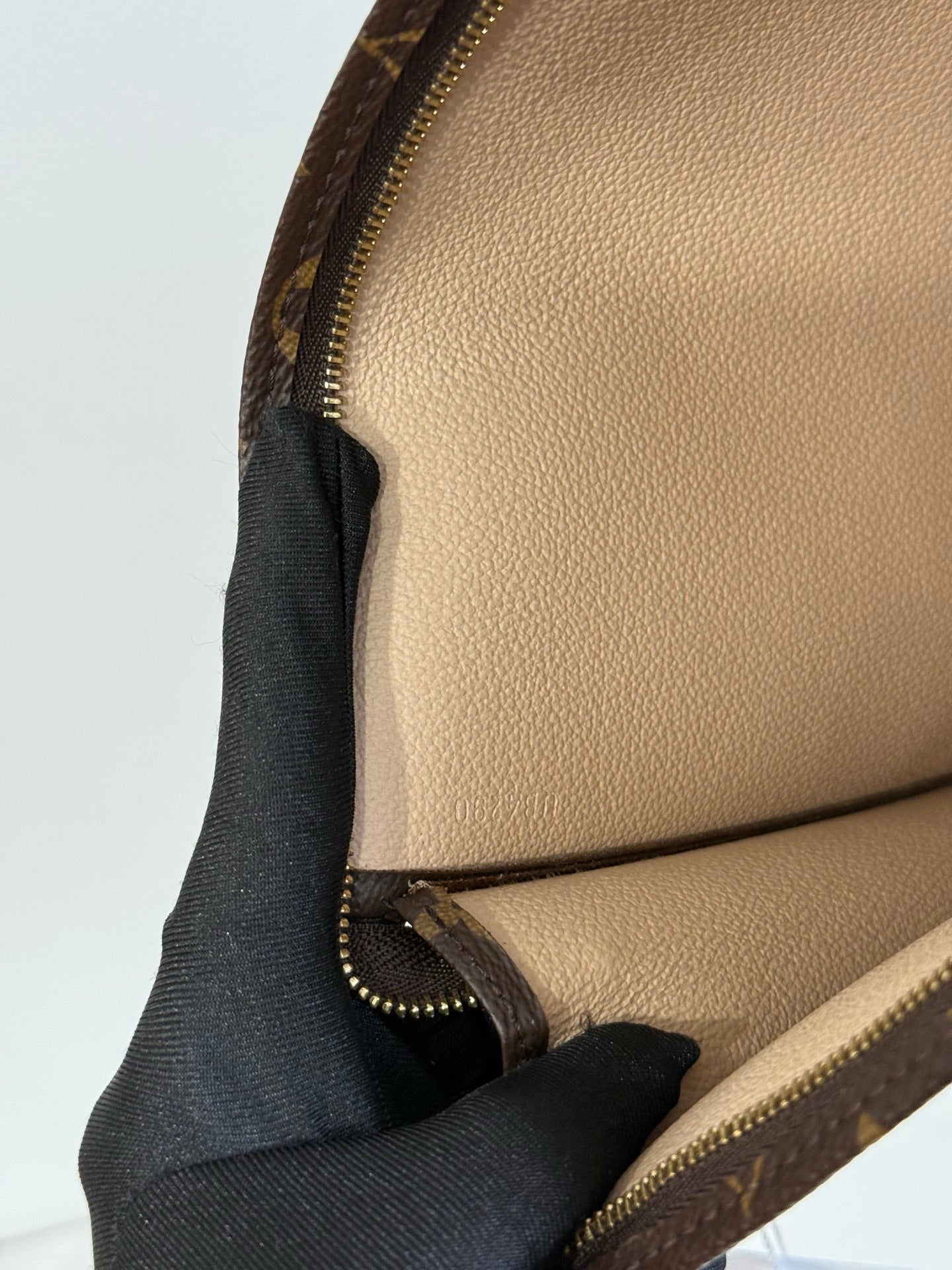 LOUIS VUITTON Monogram Vanity Bag