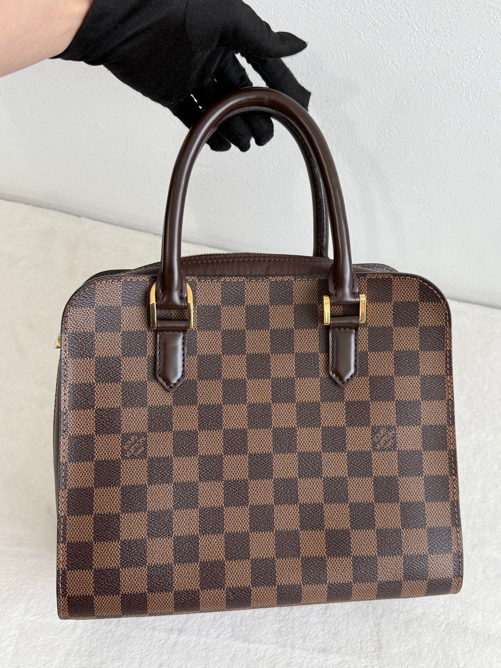 LOUIS VUITTON Damier Tri-layered Handbag