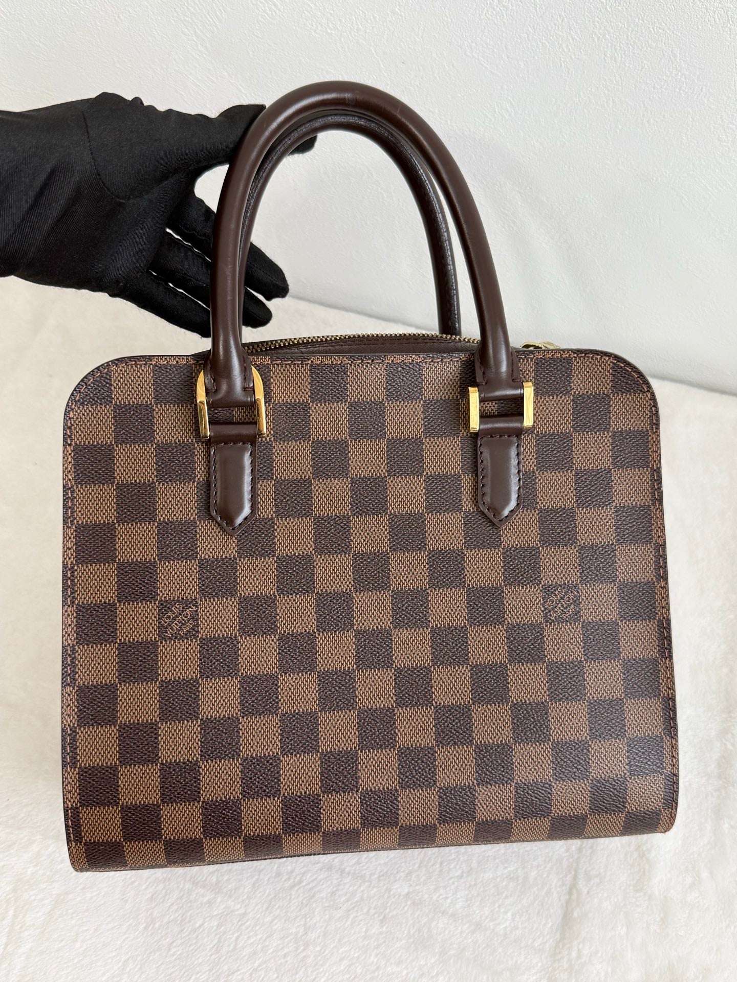 LOUIS VUITTON Damier Tri-layered Handbag