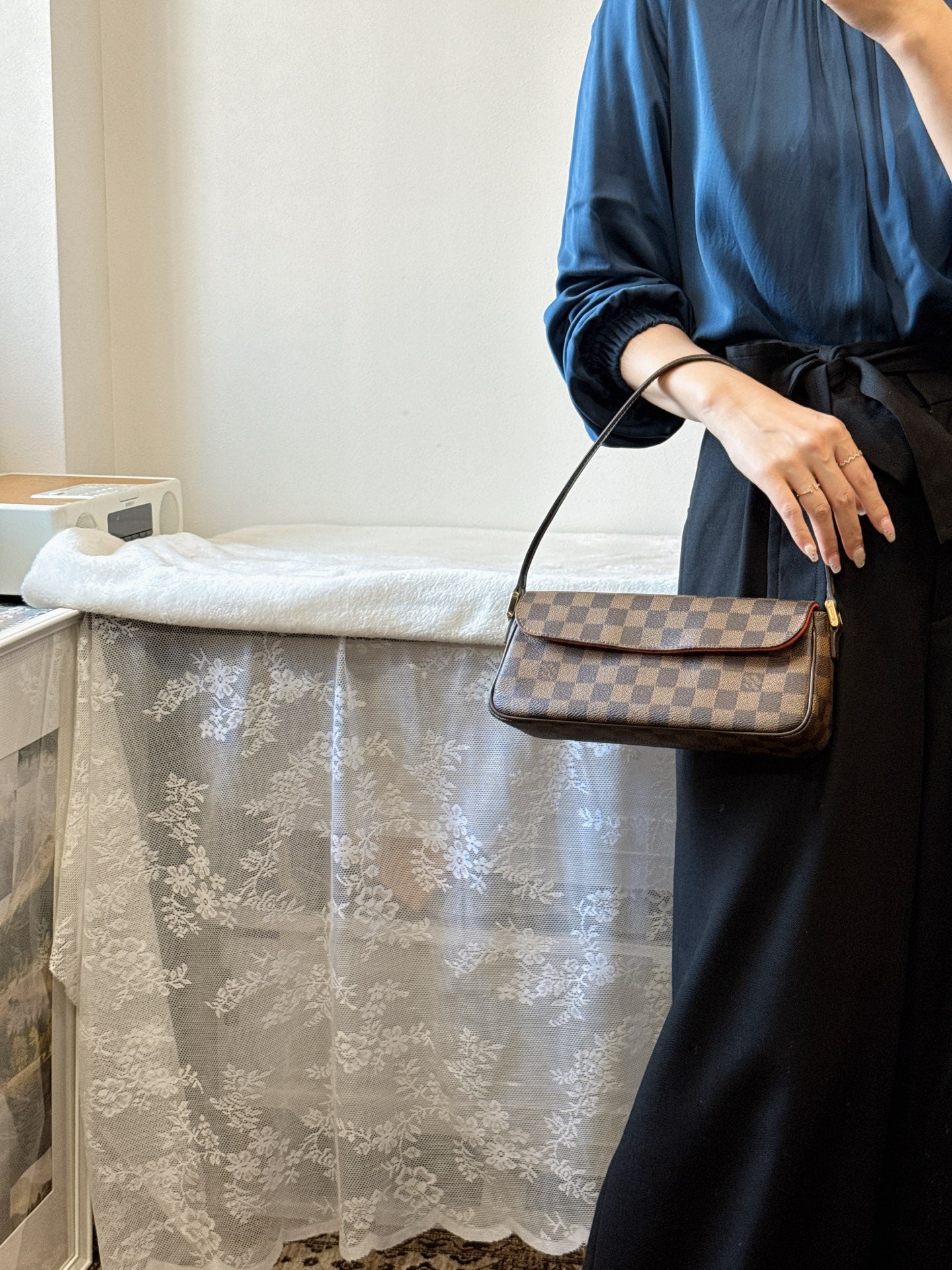 LOUIS VUITTON Damier Baguette (limited)