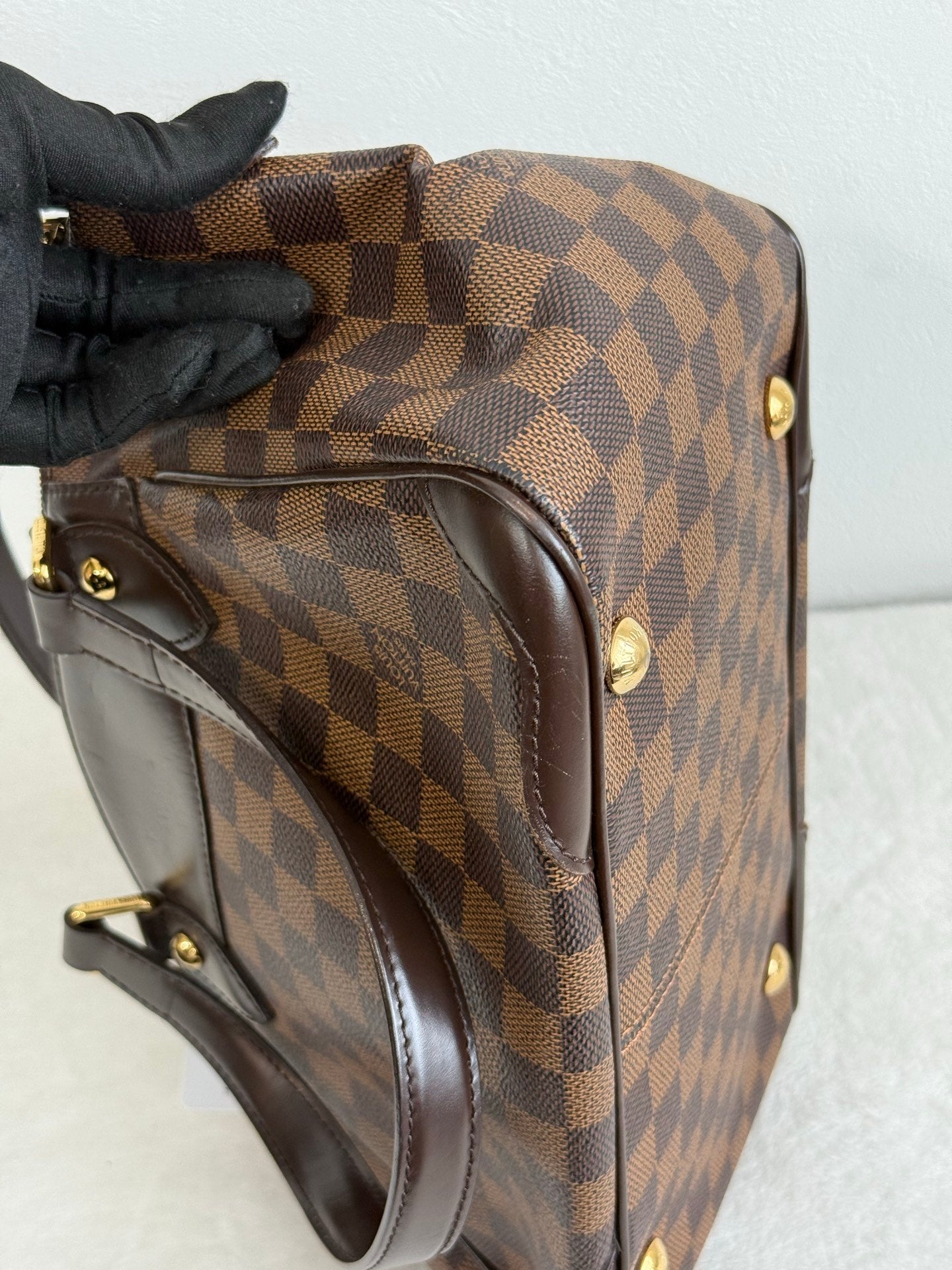 LOUIS VUITTON Damier Handbag