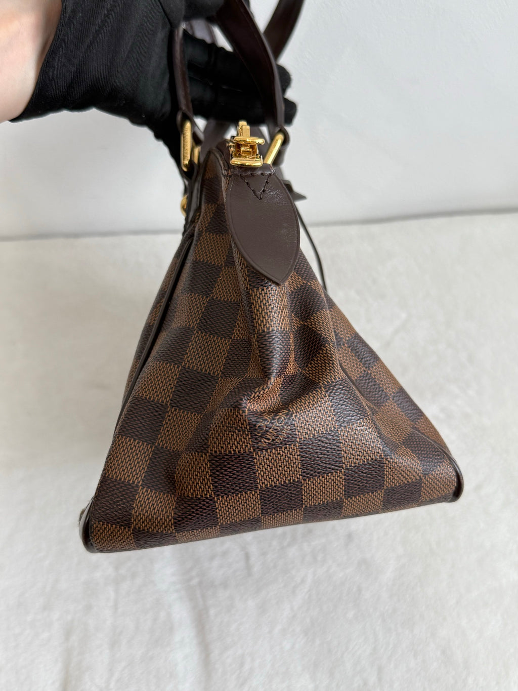 LOUIS VUITTON Damier Handbag