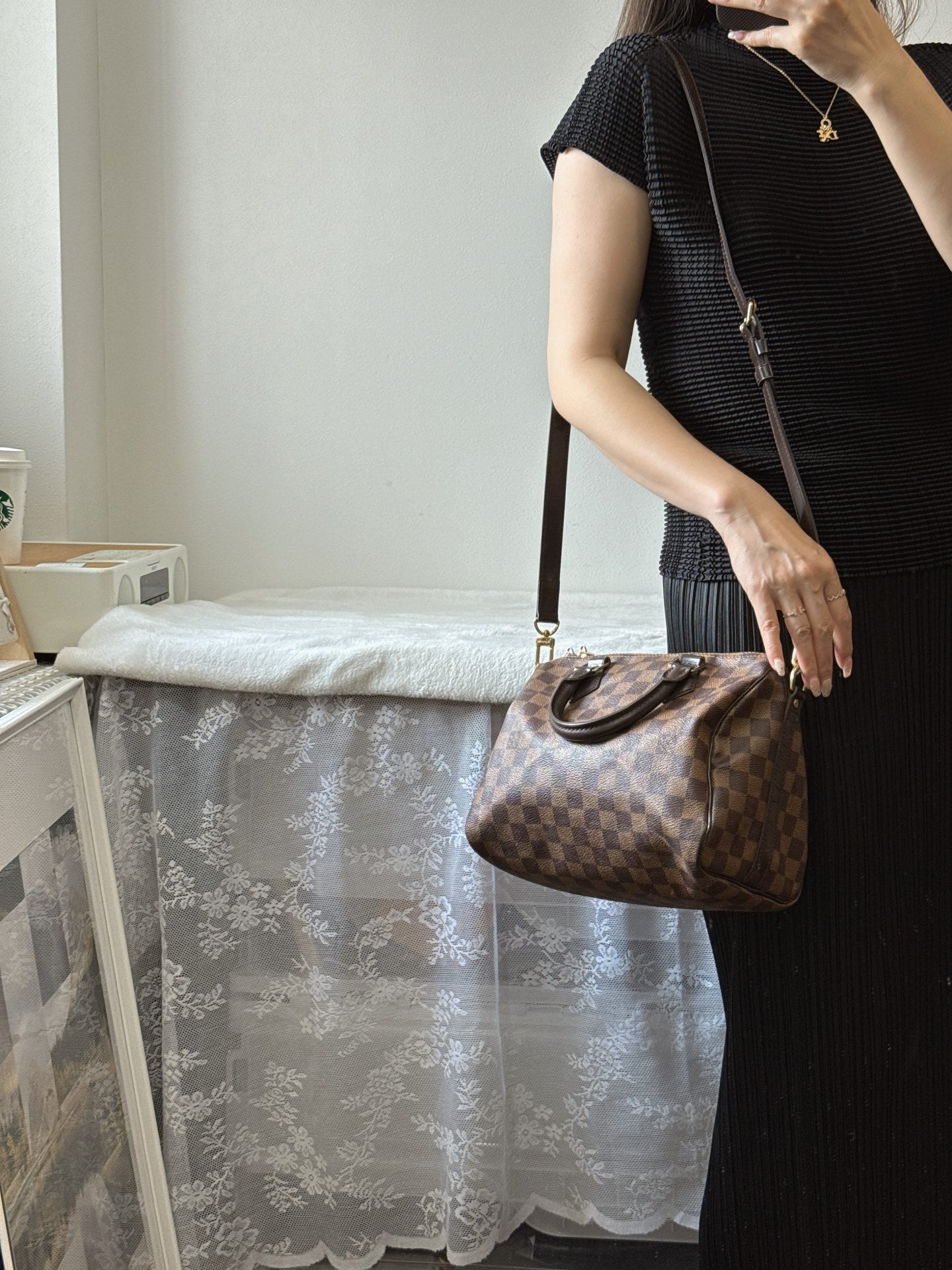 LOUIS VUITTON Damier Speedy25 Handbag