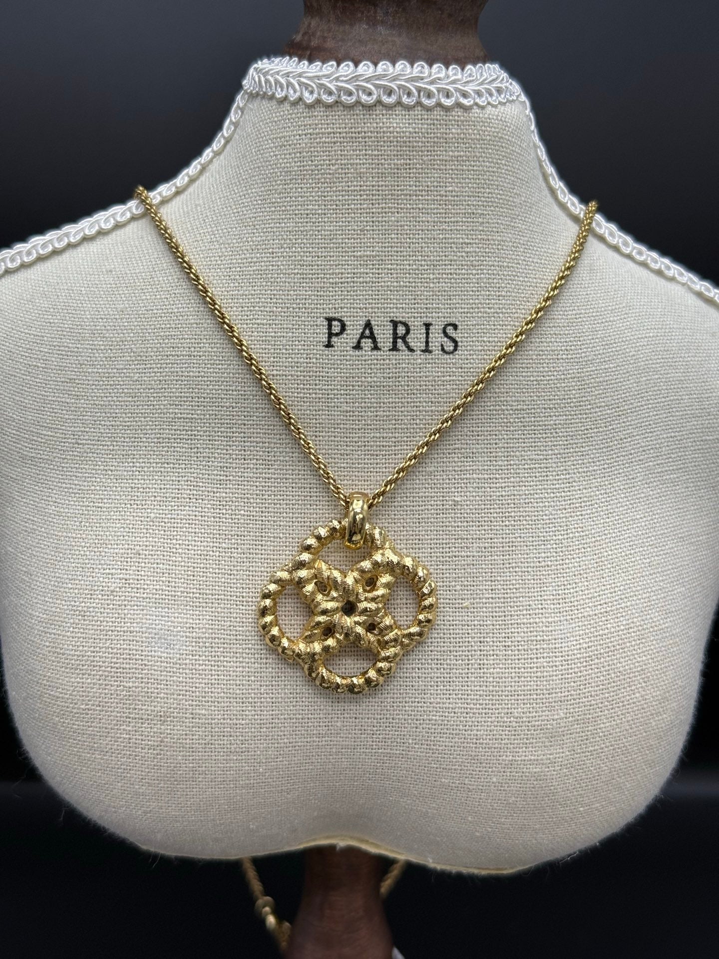 CHRISTIAN DIOR Rope-knot Vintage Necklace