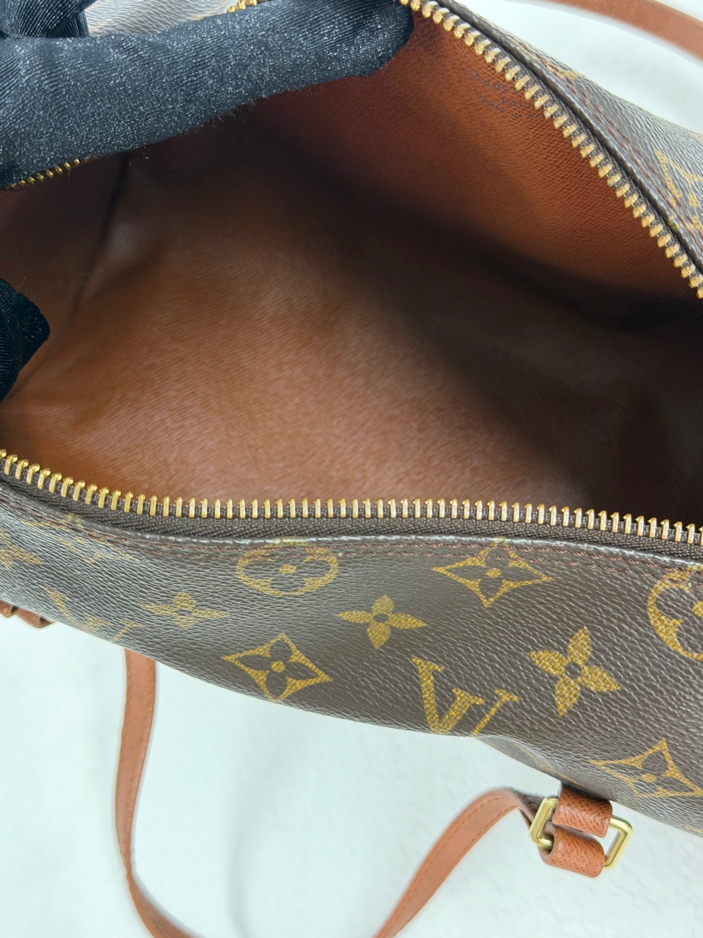 LOUIS VUITTON  Red Leather handle Papillon Bag