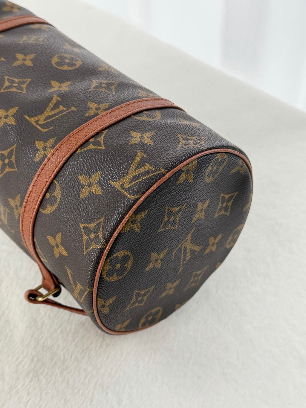 LOUIS VUITTON  Red Leather handle Papillon Bag