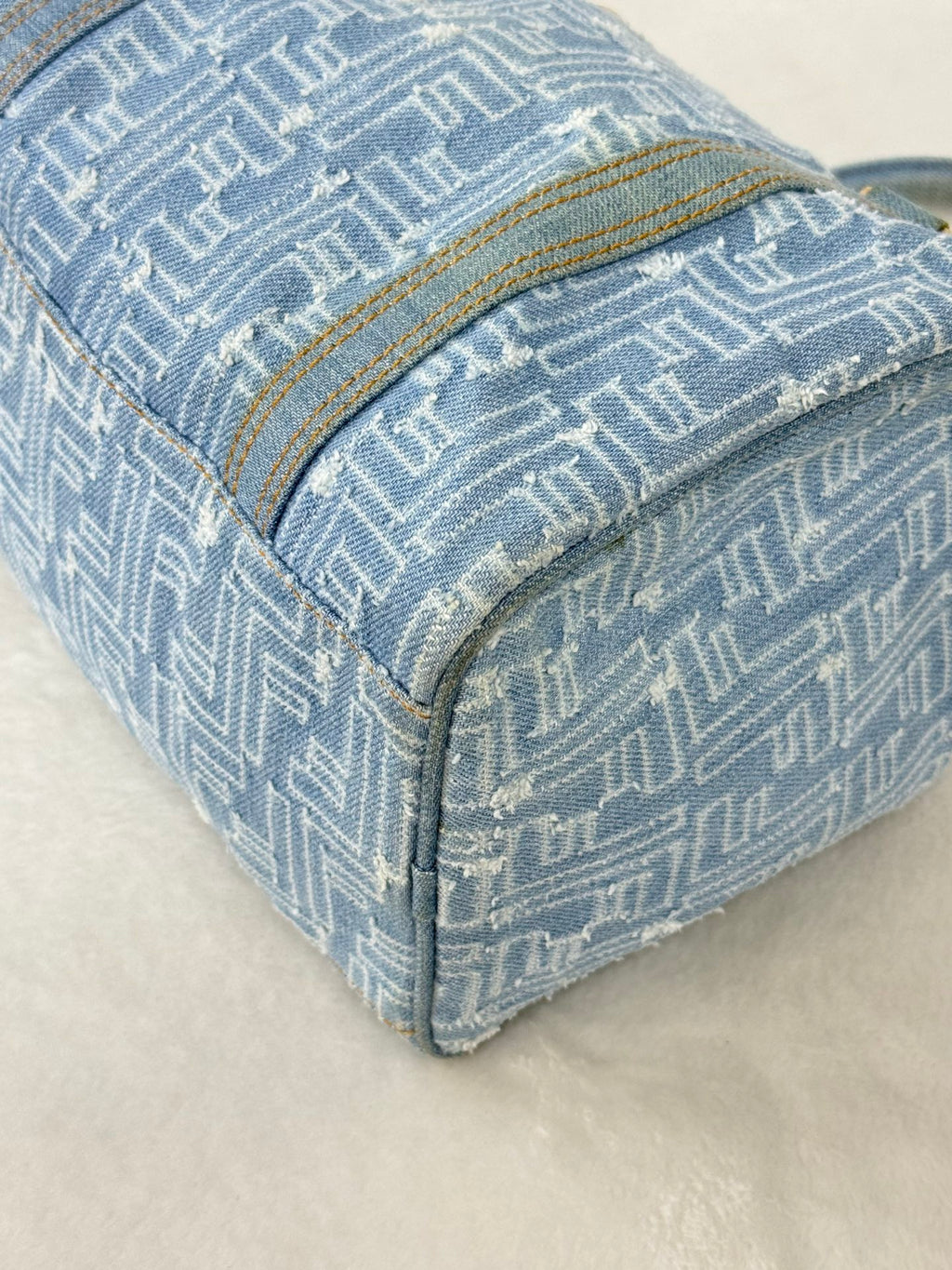 FENDI Embossed FF logo  Boston bag