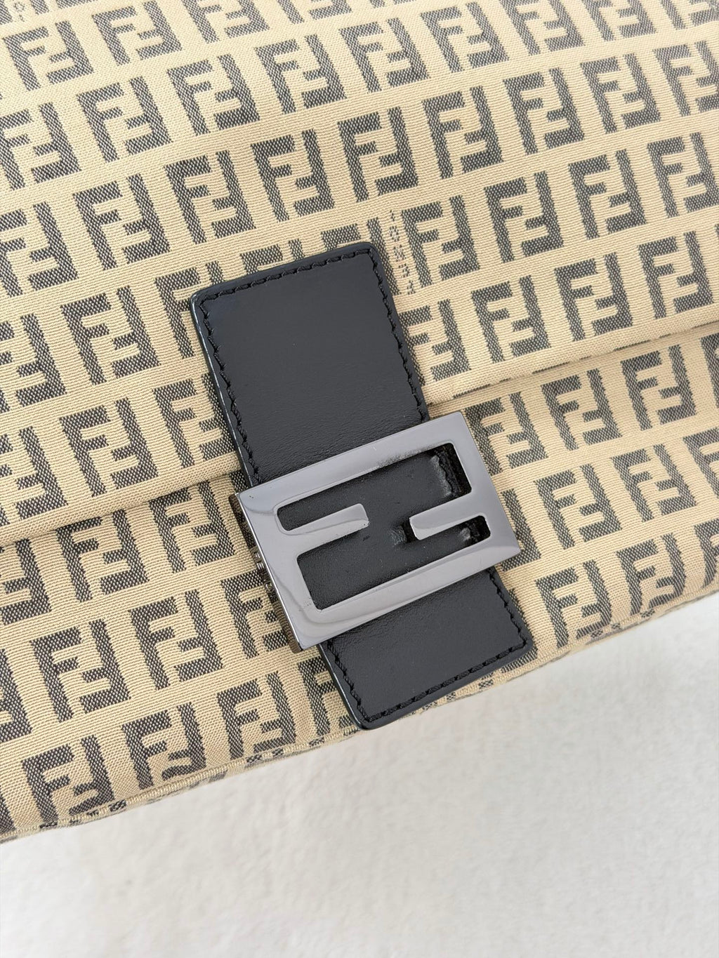 FENDI Zucchino Baguetta Shoulder bag