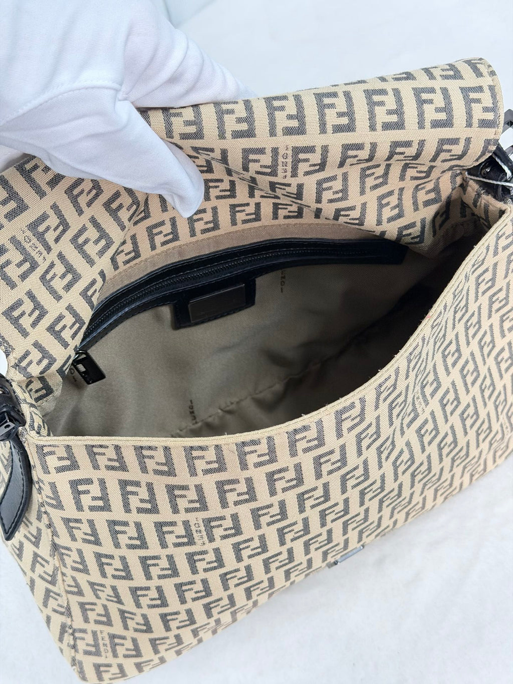 FENDI Zucchino Baguetta Shoulder bag