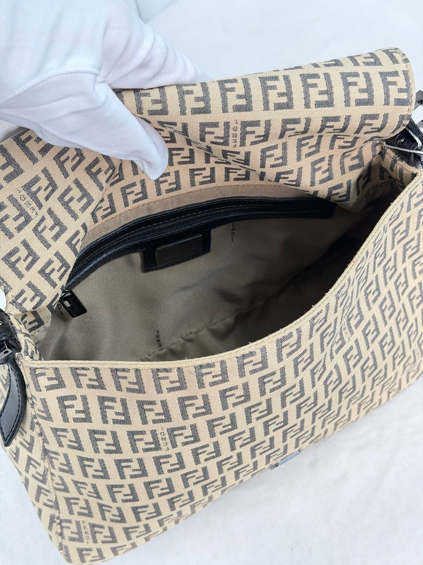 FENDI Zucchino Baguetta Shoulder bag