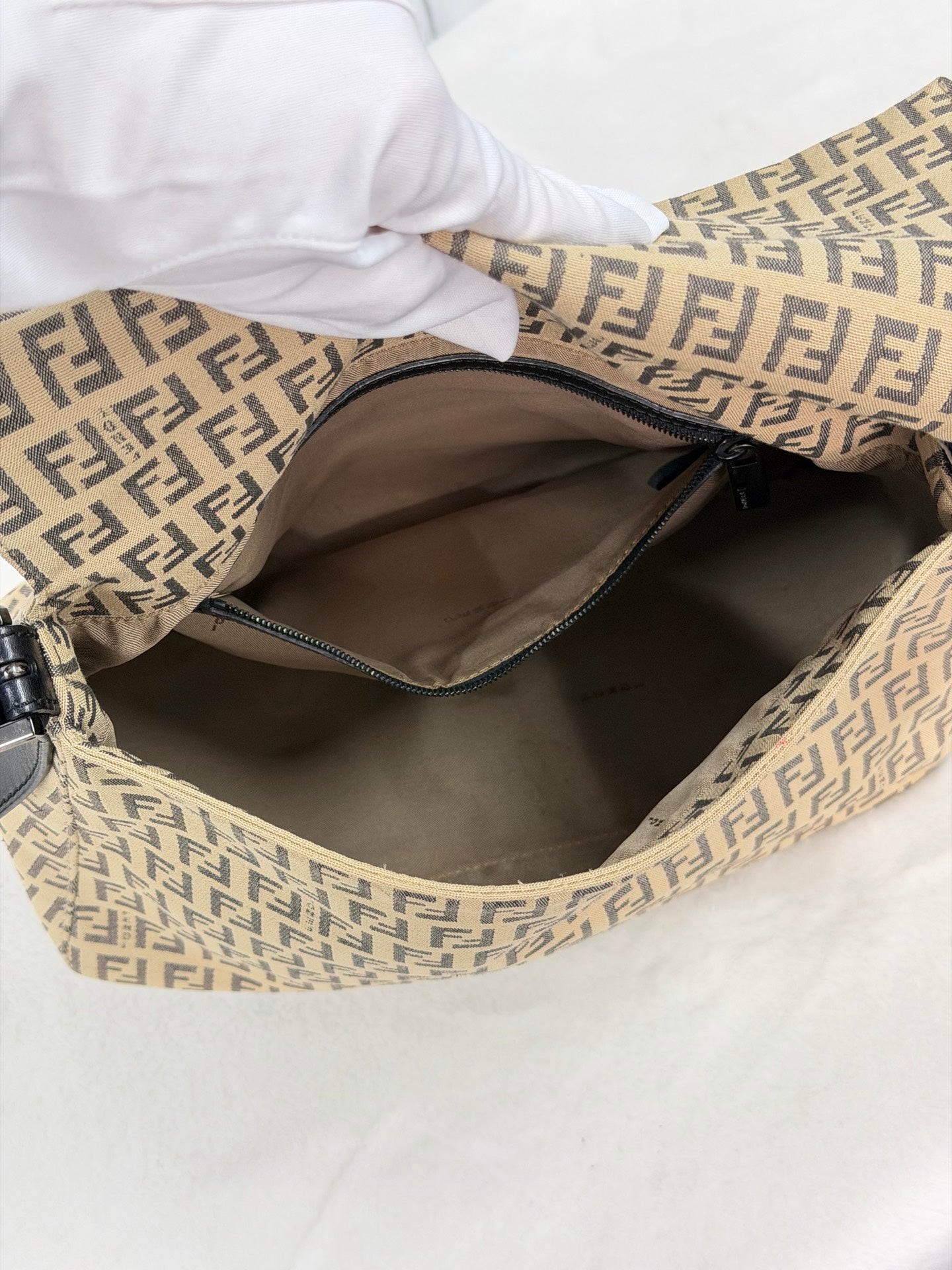 FENDI Zucchino Baguetta Shoulder bag