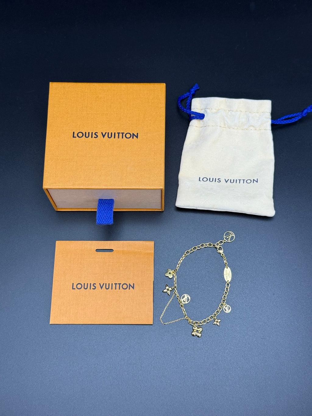 LOUIS VUITTON Golden Bracelet