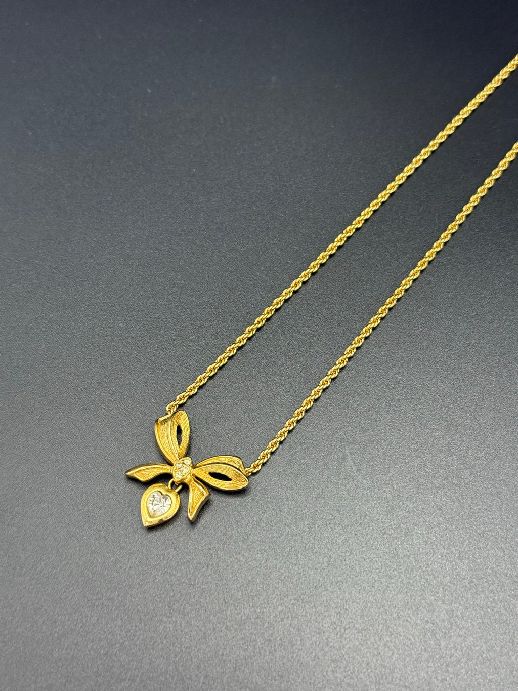 CHRISTIAN DIOR Ribbon Rhinestone Necklace