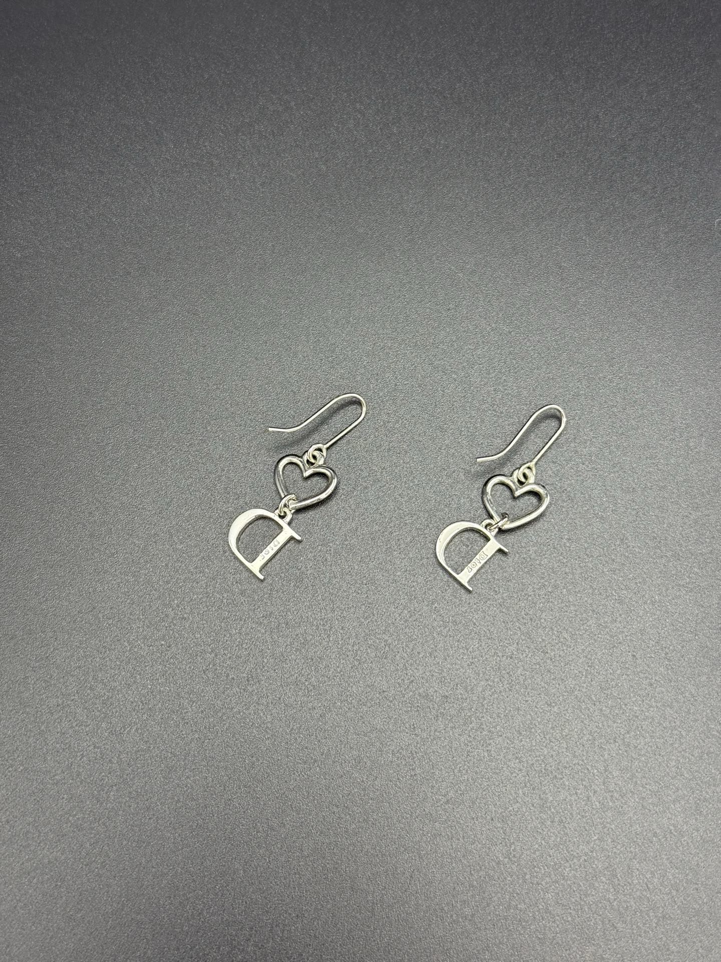 CHRISTIAN DIOR Rhinestone earring