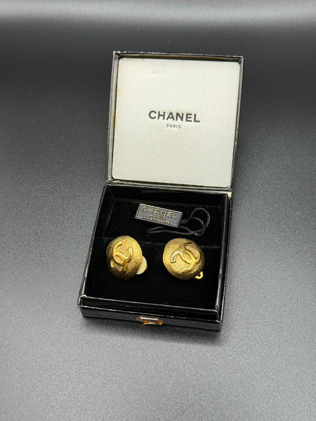 CHANEL Double-C Earring