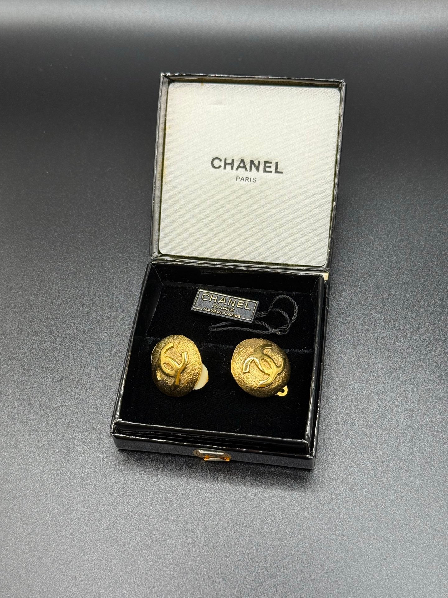 CHANEL Double-C Earring