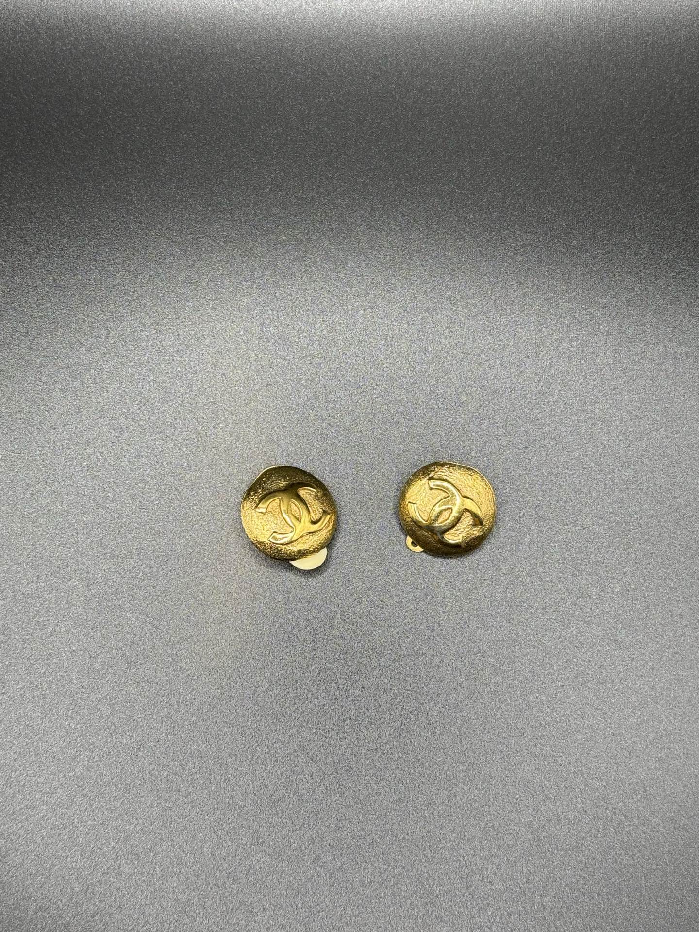 CHANEL Double-C Earring